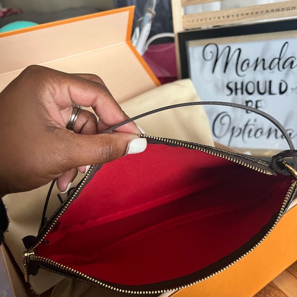 AUTHENTIC POCHETTE ACCESSORIES - Picture 7 of 9